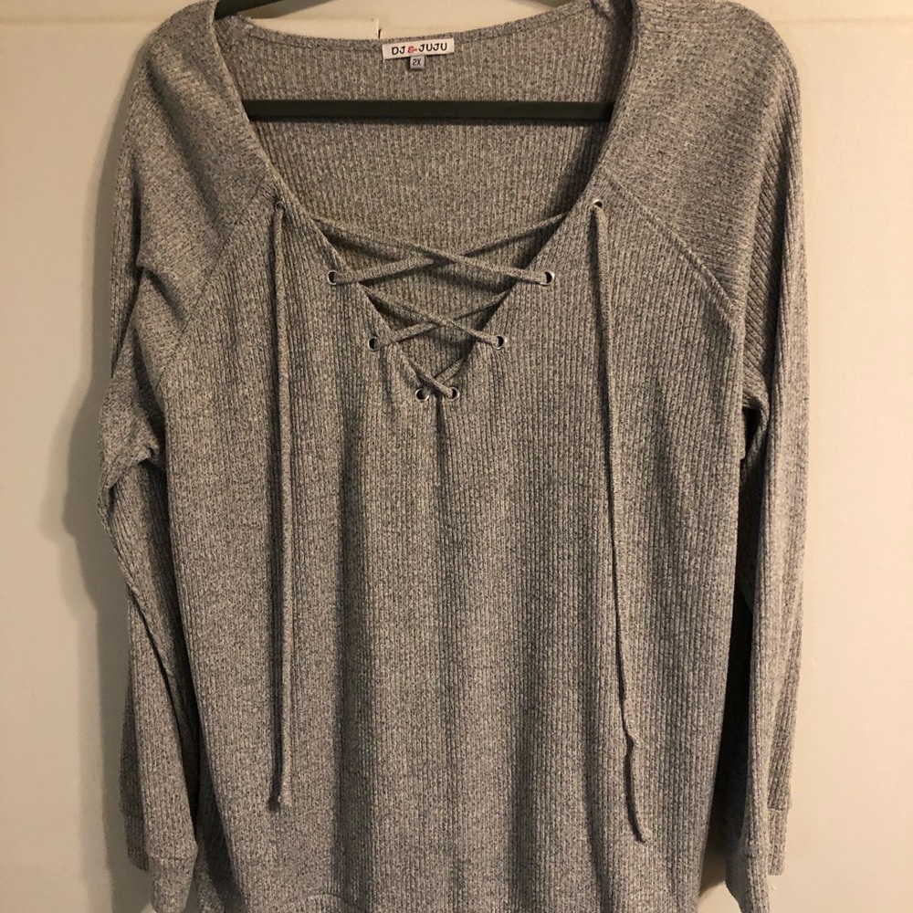 Gray long sleeve sweater